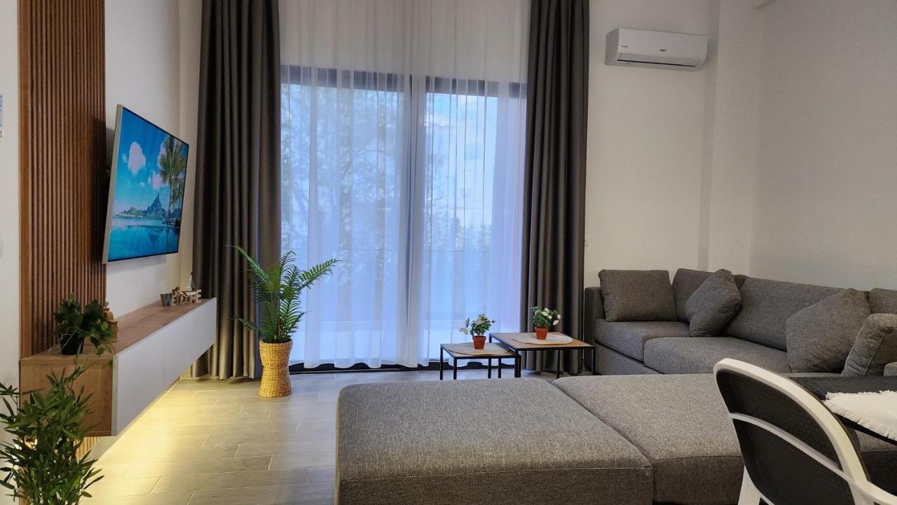 Solar Rooms And Apartments Химар Екстериор снимка
