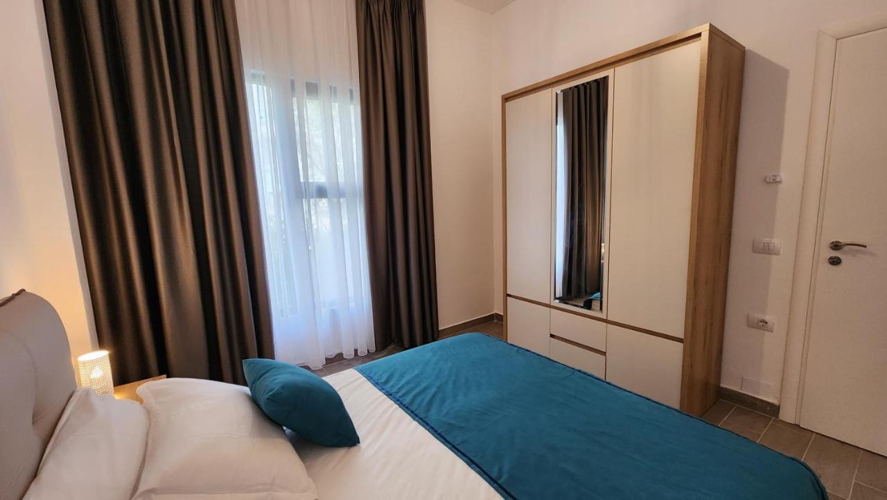 Solar Rooms And Apartments Химар Екстериор снимка