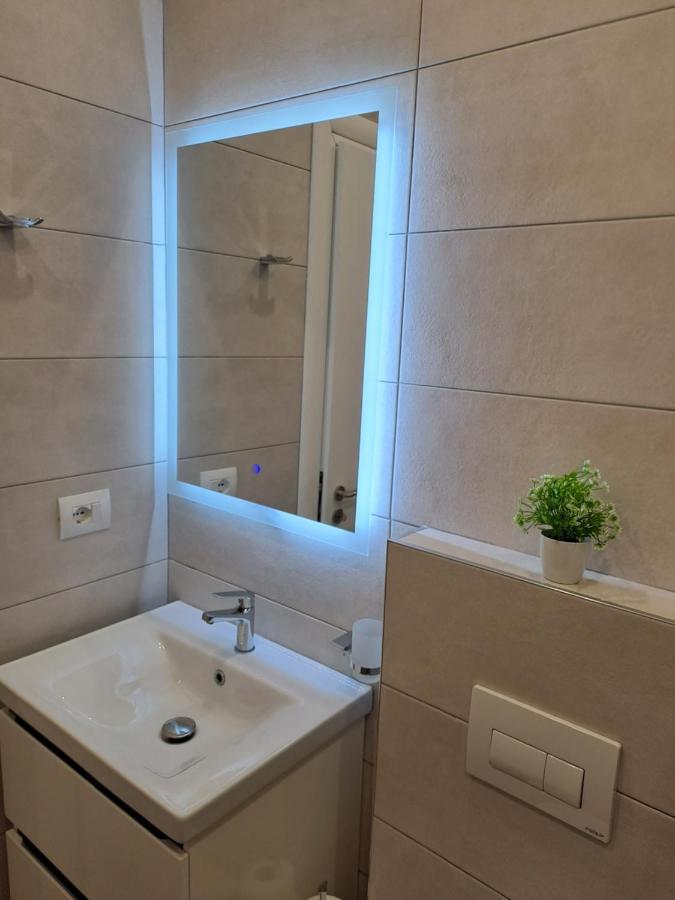 Solar Rooms And Apartments Химар Екстериор снимка