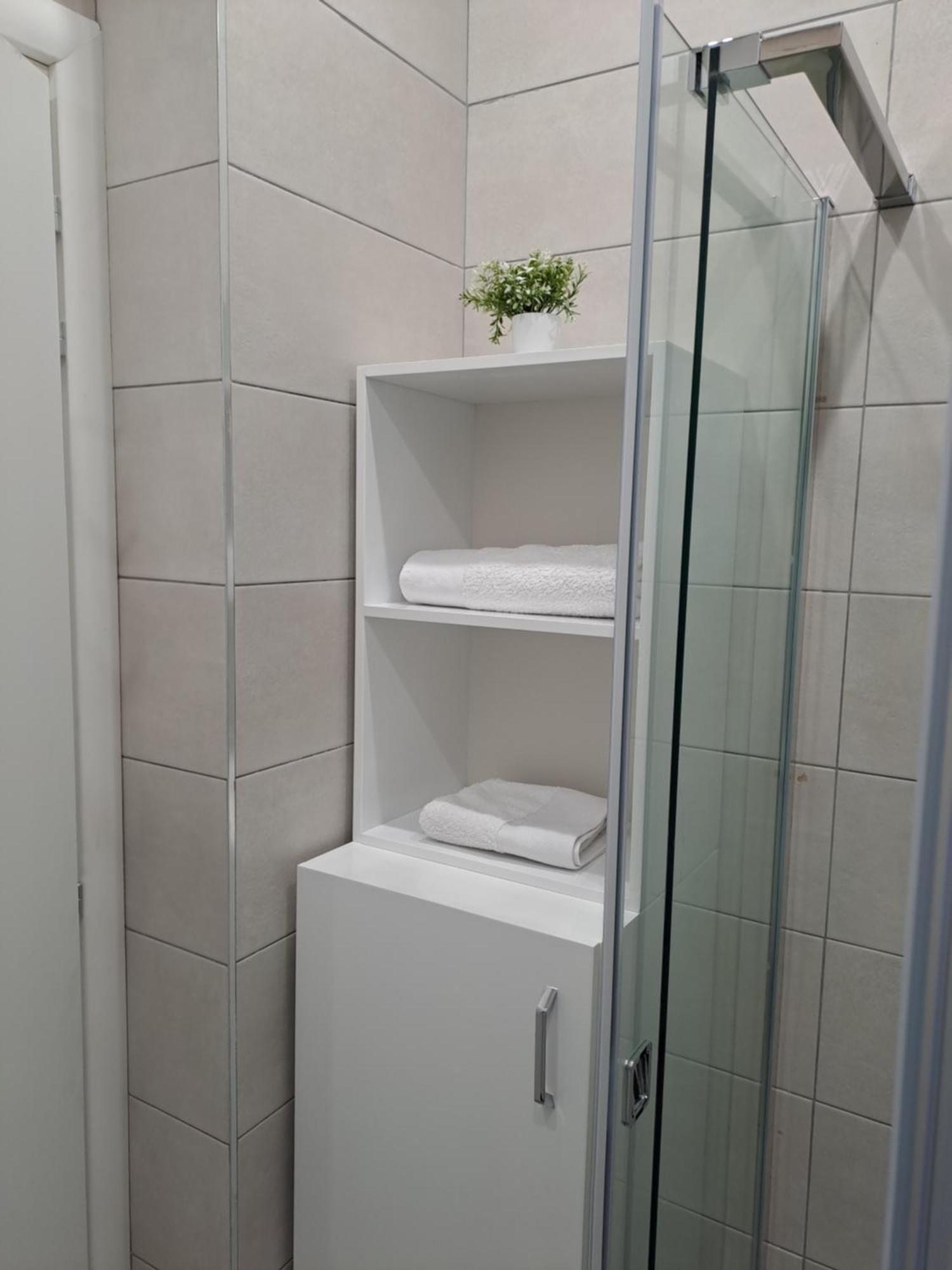 Solar Rooms And Apartments Химар Стая снимка