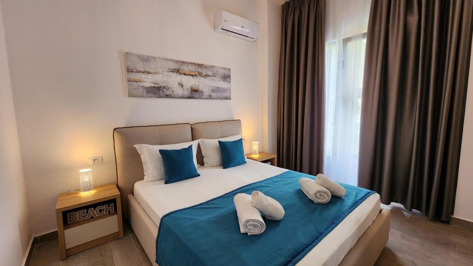Solar Rooms And Apartments Химар Екстериор снимка